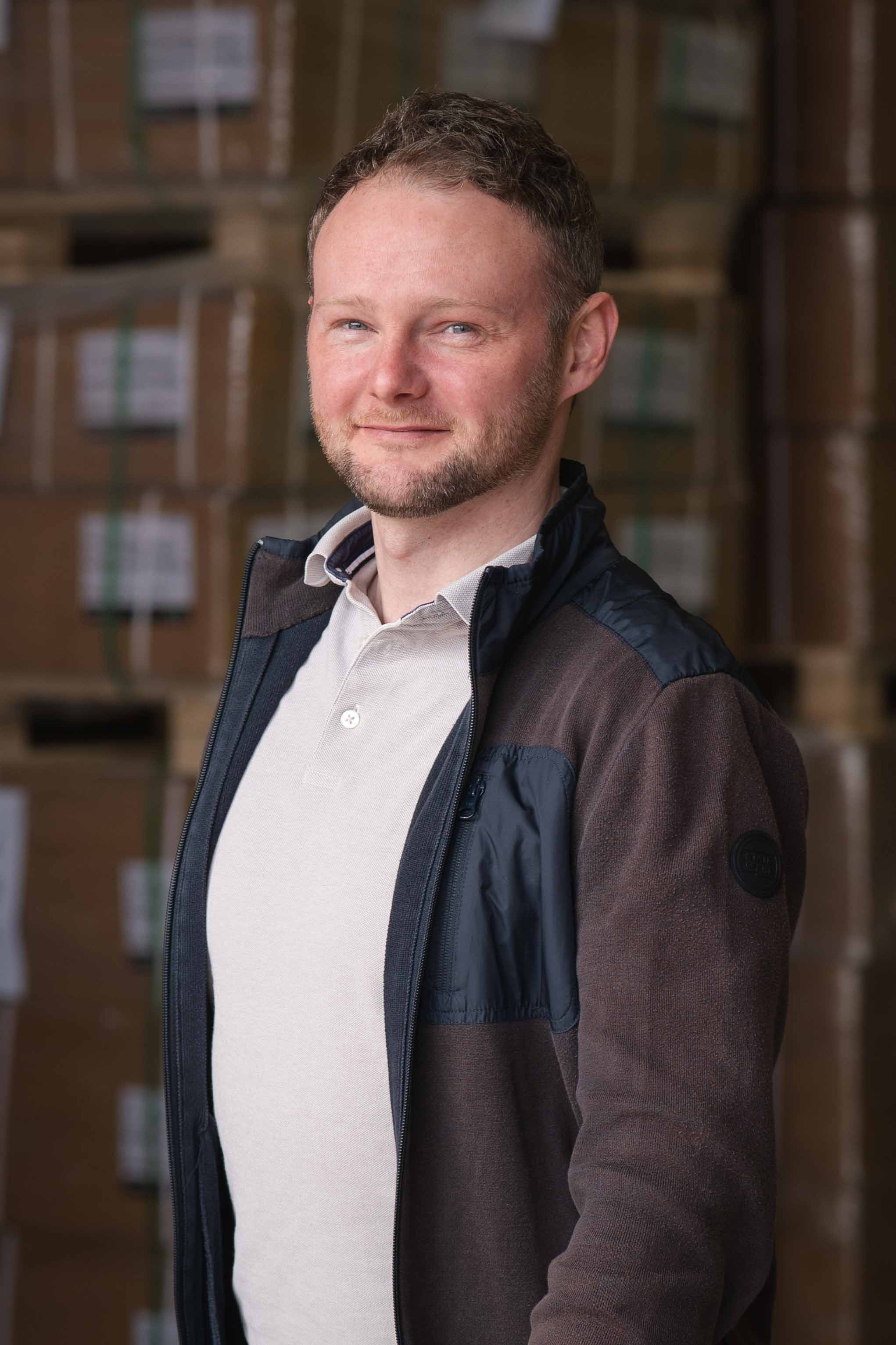 Portretten_2026_Sven Kasteel_Sales_casual.jpg