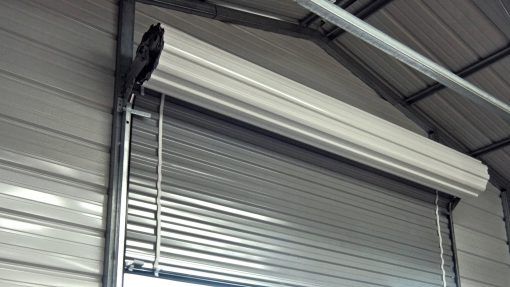 Lagerhalle E509 aus Stahl, 5,7m breit, unisoliert